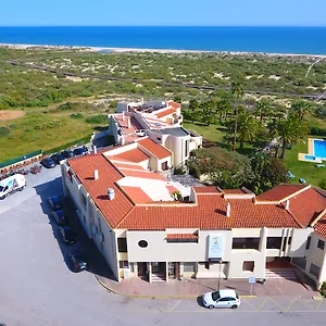 Praia Da Lota - Beachfront Manta Rota